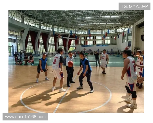 成都篮球队在世界锦标赛中的心理素质表现分析与反思