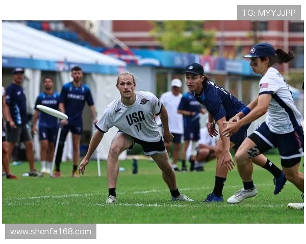 成都飞盘队反击之路：挑战与收获的精彩瞬间分析
