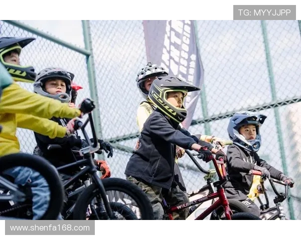 深圳极限运动嘉年华精彩回顾:队伍状态与表现深度分析 深圳极限运动嘉年华精彩回顾:队伍状态与表现深度分析