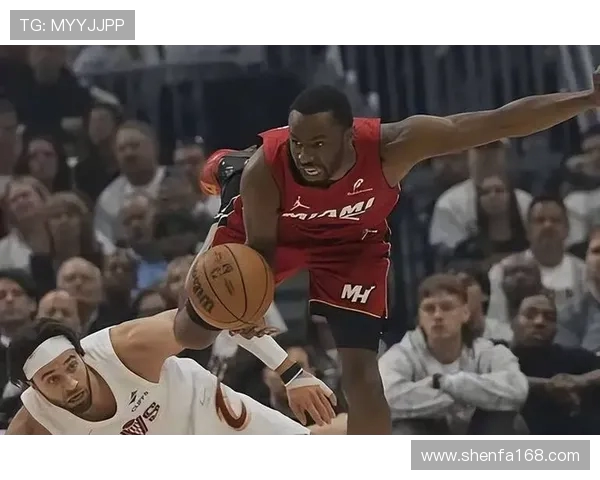 2009年骑士与热火经典对决录像回放精彩瞬间重温