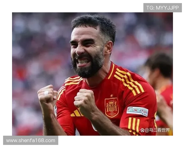 伊朗与阿曼展开激烈较量预选赛争夺战引发球迷热议