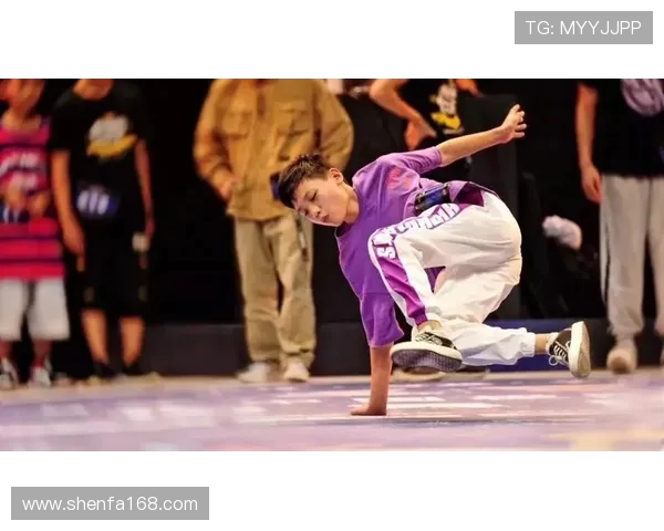 北京极限运动队在世界街舞大赛中的精彩表现与比赛经验深度解析 北京极限运动队在世界街舞大赛中的精彩表现与比赛经验深度解析